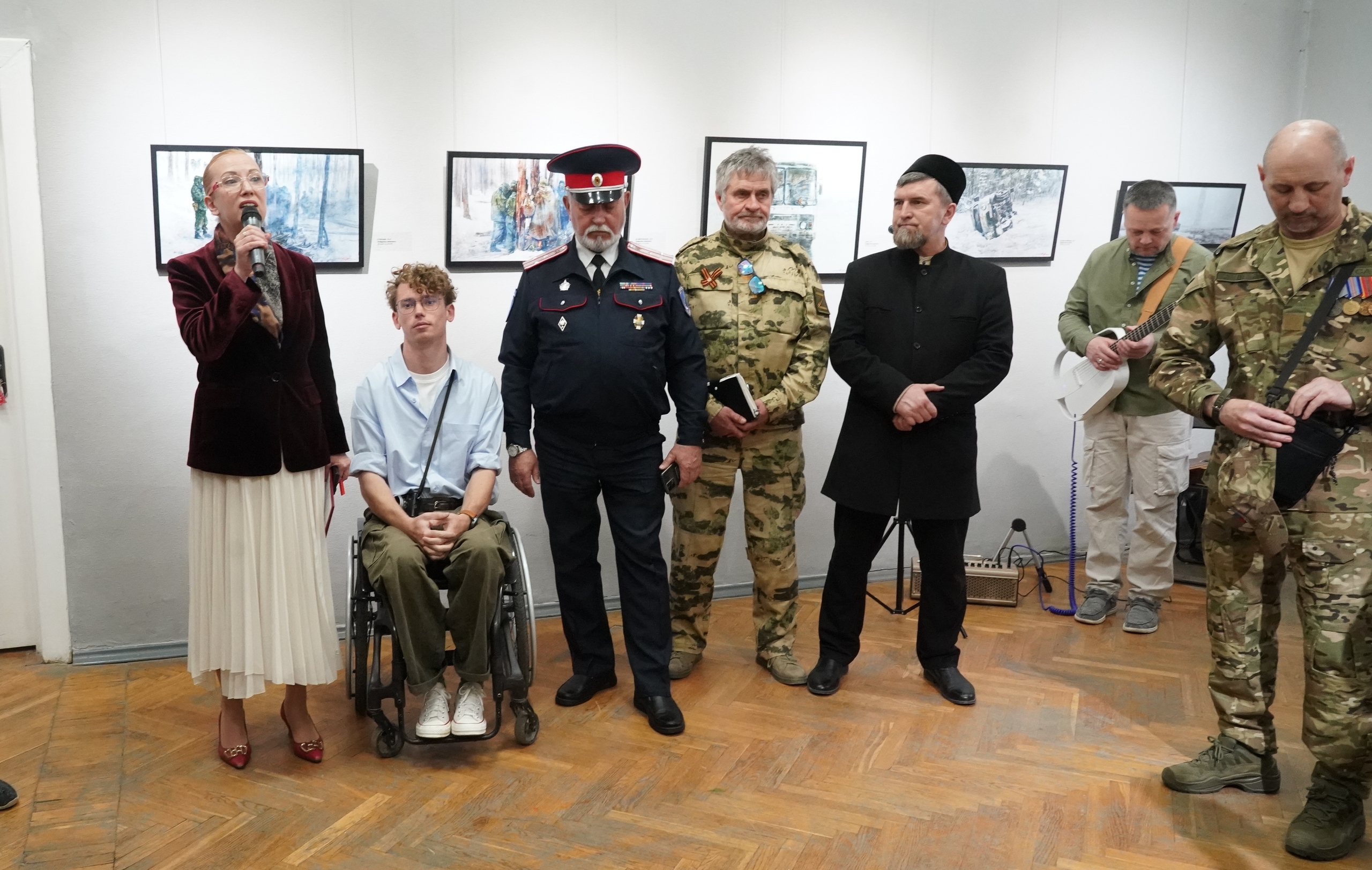 В Самаре проходит выставка о подвигах луганцев