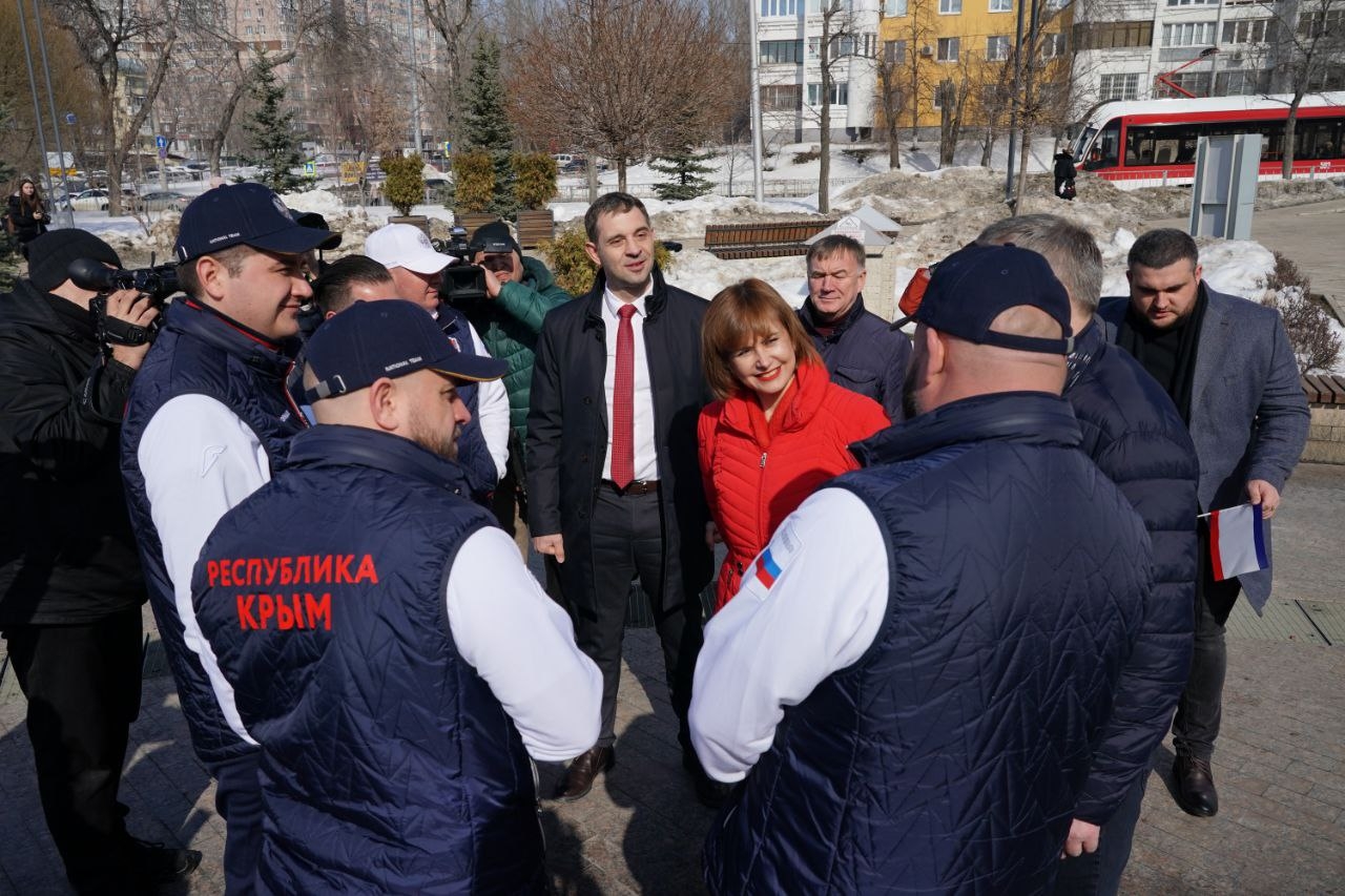 14 марта Самарская область встретила патриотический автопробег "Крым — Россия! Навсегда!"