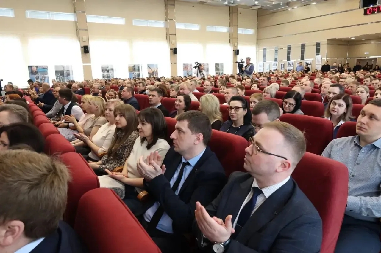Непревзойденная надежность, востребованность технологий: Вячеслав Федорищев наградил сотрудников и ветеранов РКЦ "Прогресс"