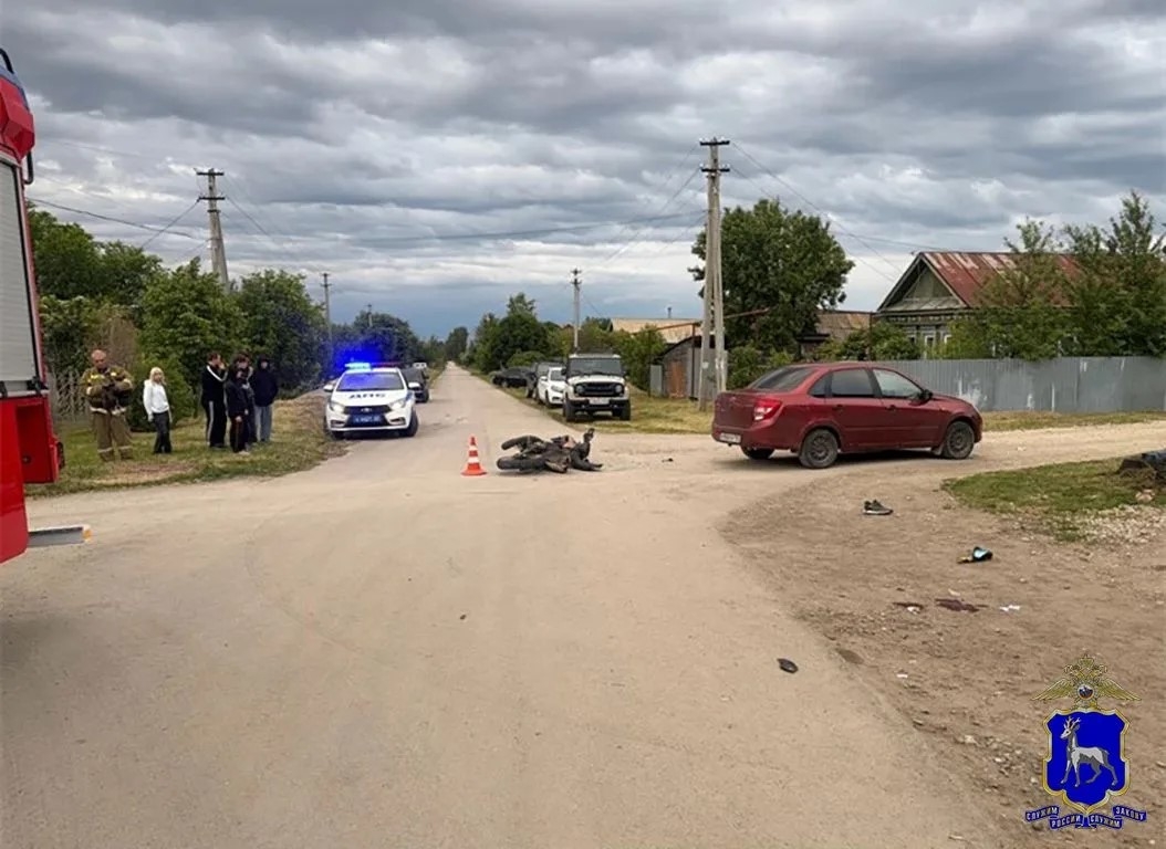 18-летний водитель и 7-летняя девочка пострадали в ДТП в Самарской области