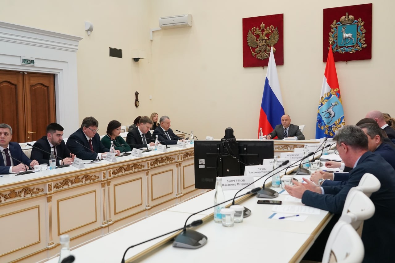 Итоги работы сельскохозяйственной отрасли и регионального оператора по обращению с ТКО подвели в Правительстве области