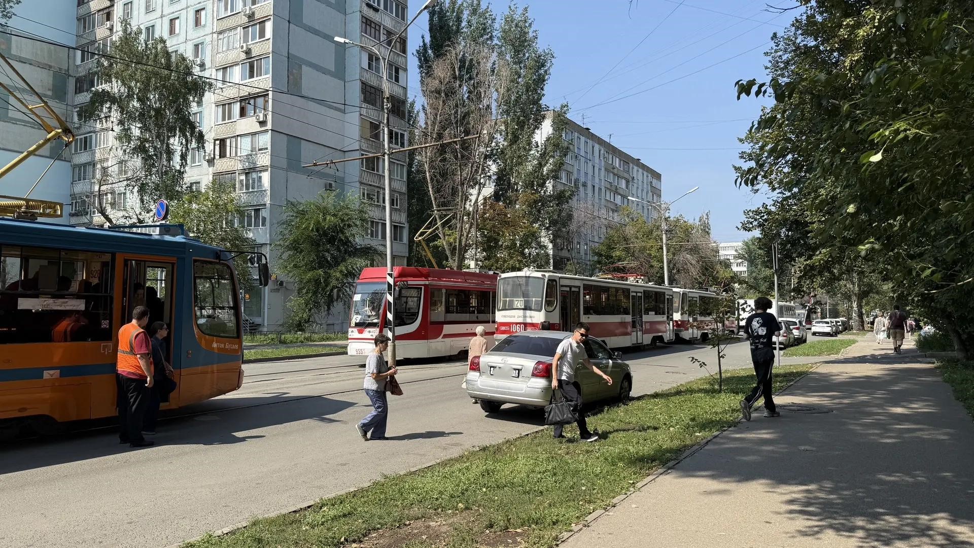 В Самаре встали трамваи из-за ДТП на улице Клинической