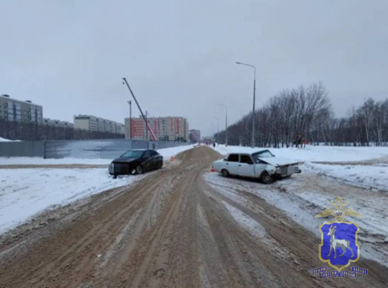 В Самарской области за сутки две пассажирки попали в больницу после аварий 