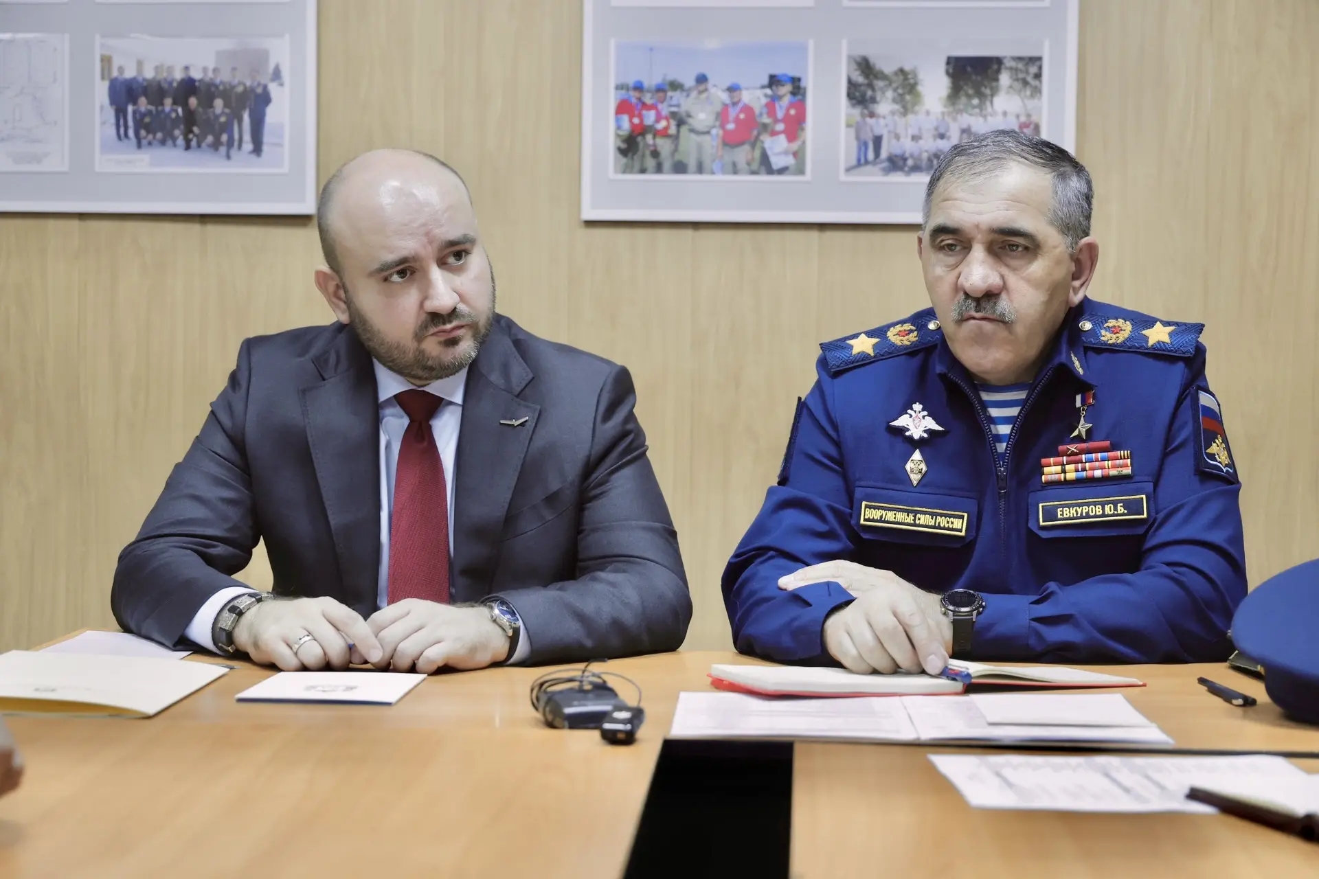 Вячеслав Федорищев награжден почетной грамотой Минобороны России