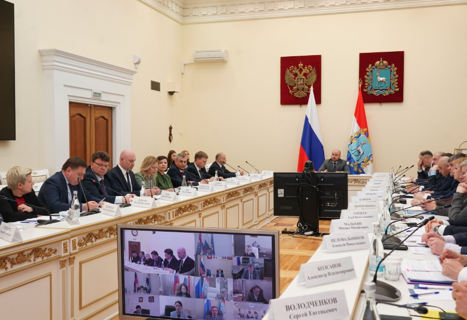 Кадровые решения, паводок, обращения жителей: Вячеслав Федорищев рассказал о главных темах оперативного совещания
