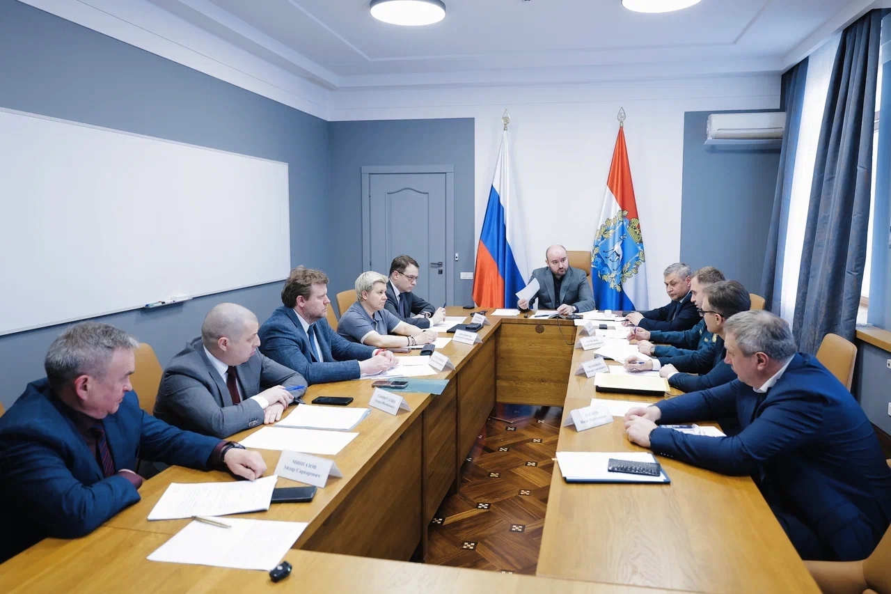 Вячеслав Федорищев провел в Самаре совещание по ситуации с паводком