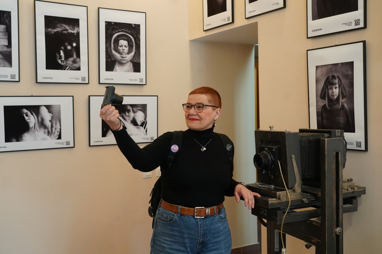 В Самаре проходит всероссийский фестиваль черно-белой фотографии “Фотострелка”