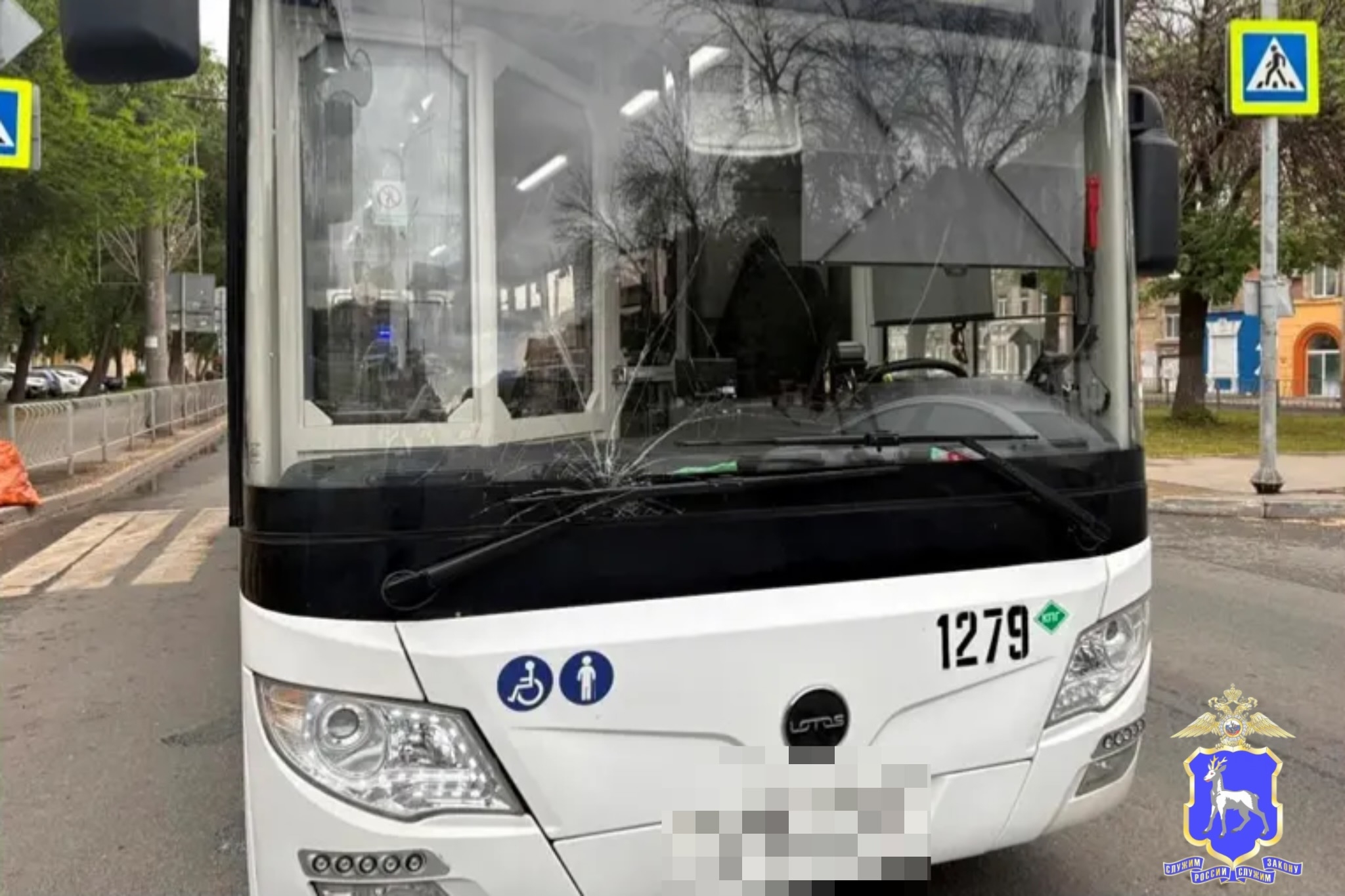 В Самаре пассажирский автобус сбил женщину на переходе