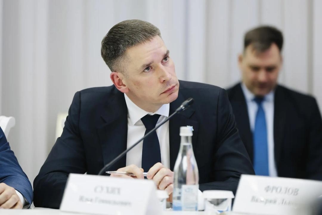 Вячеслав Федорищев рассмотрел обращения граждан на оперативном совещании