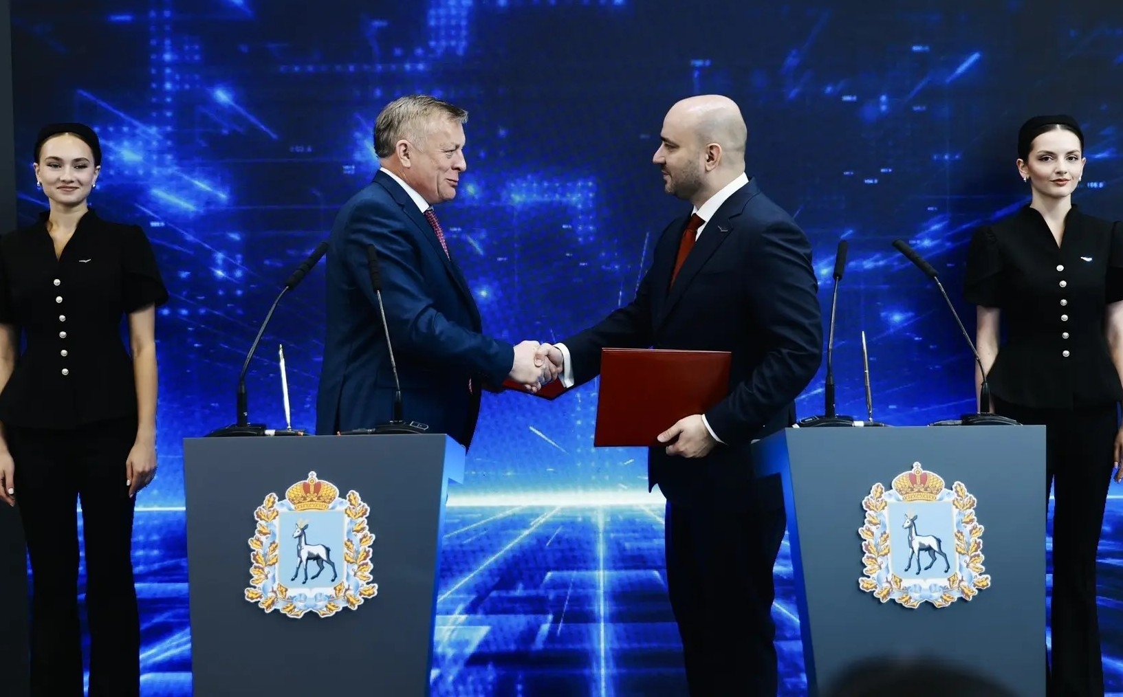 Более 32 млрд рублей инвестиций и свыше 1100 новых рабочих мест: Самарская область в первый день ПМЭФ