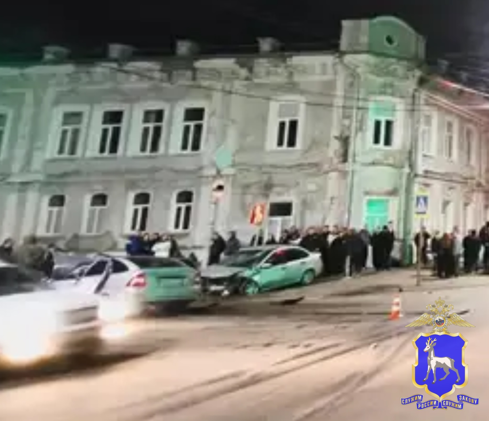 В Самаре 19-летний парень на "Калине" сбил пешехода