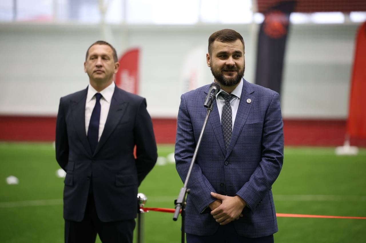 В Тольятти открыли новый футбольный манеж