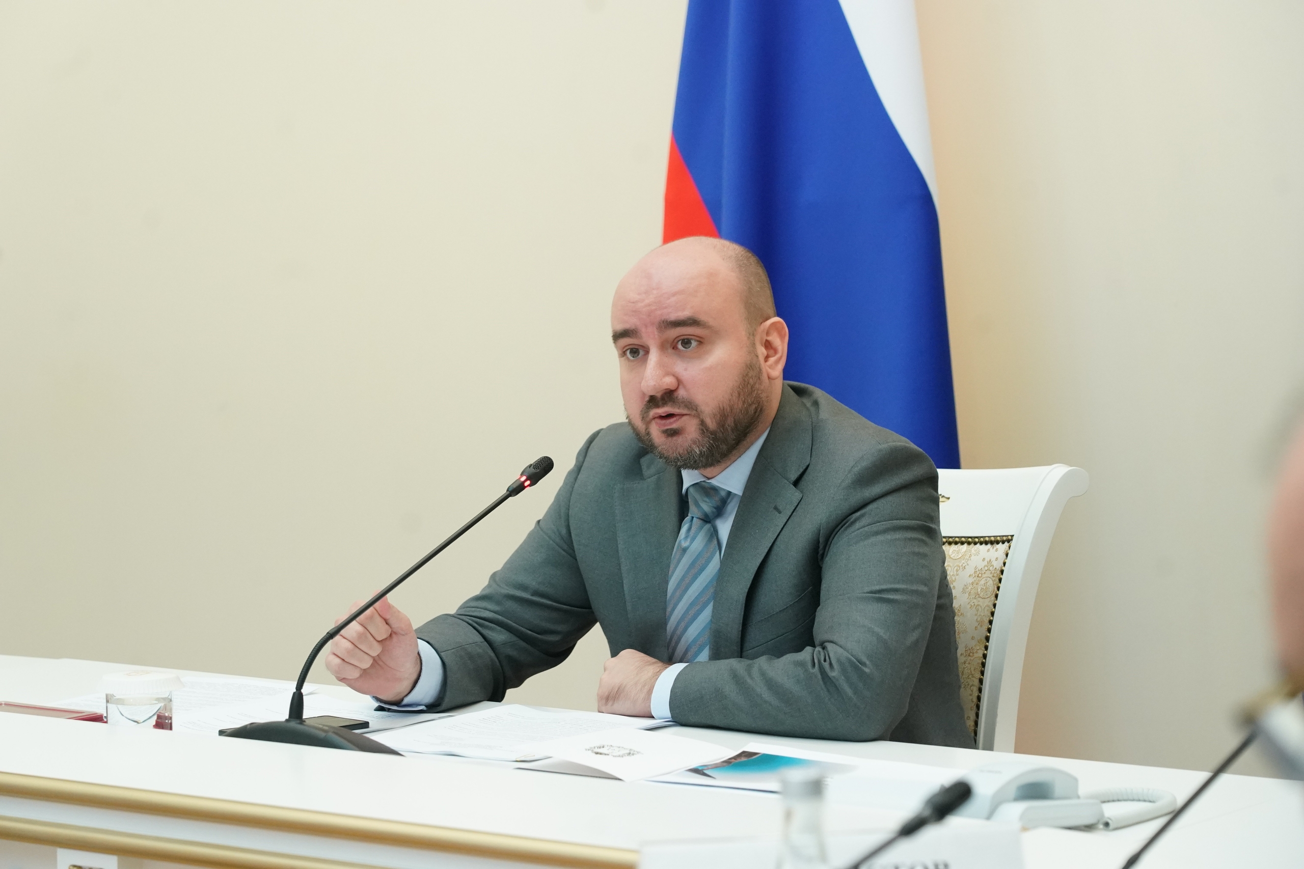 Вячеслав Федорищев поручил главам муниципалитетов оперативно отработать обращения самарцев