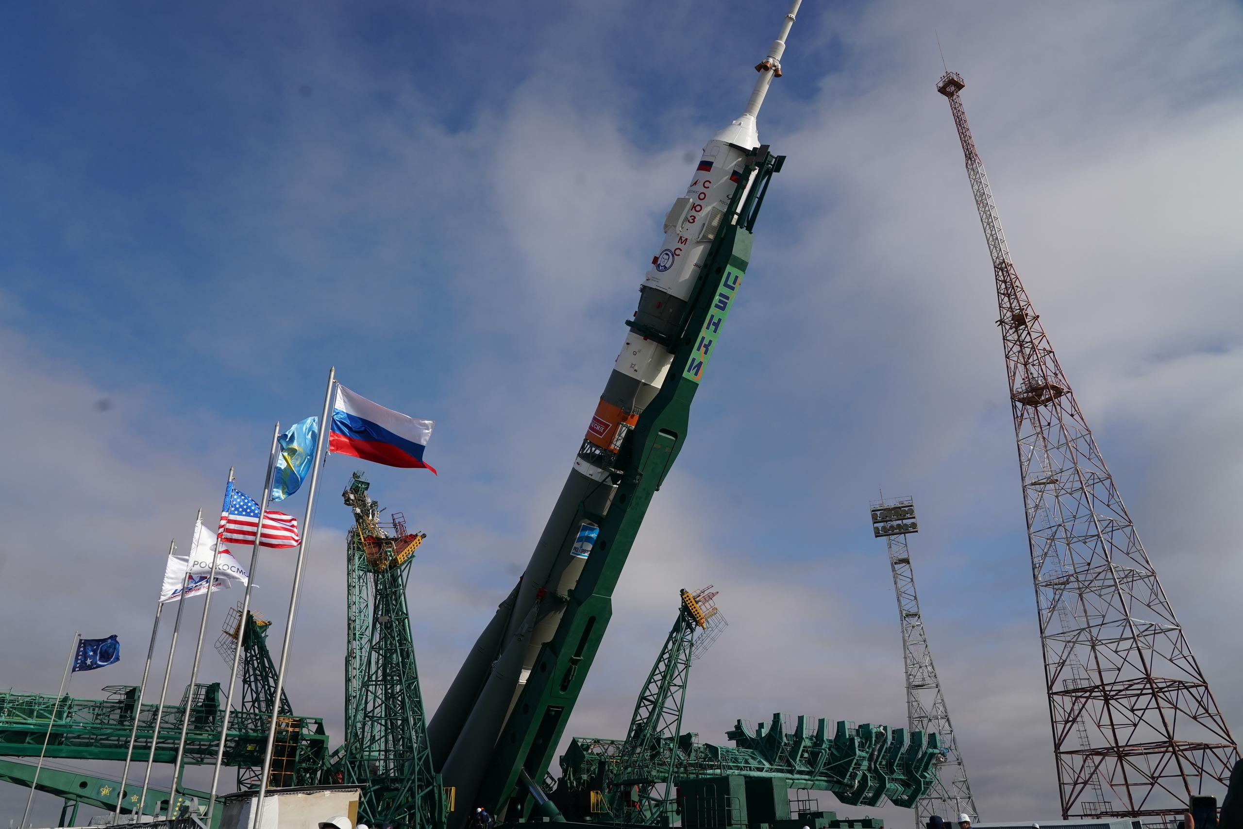Сигнал из космоса: почему благодаря Михаилу Рязанскому во всем мире узнали о том, что советский спутник на орбите