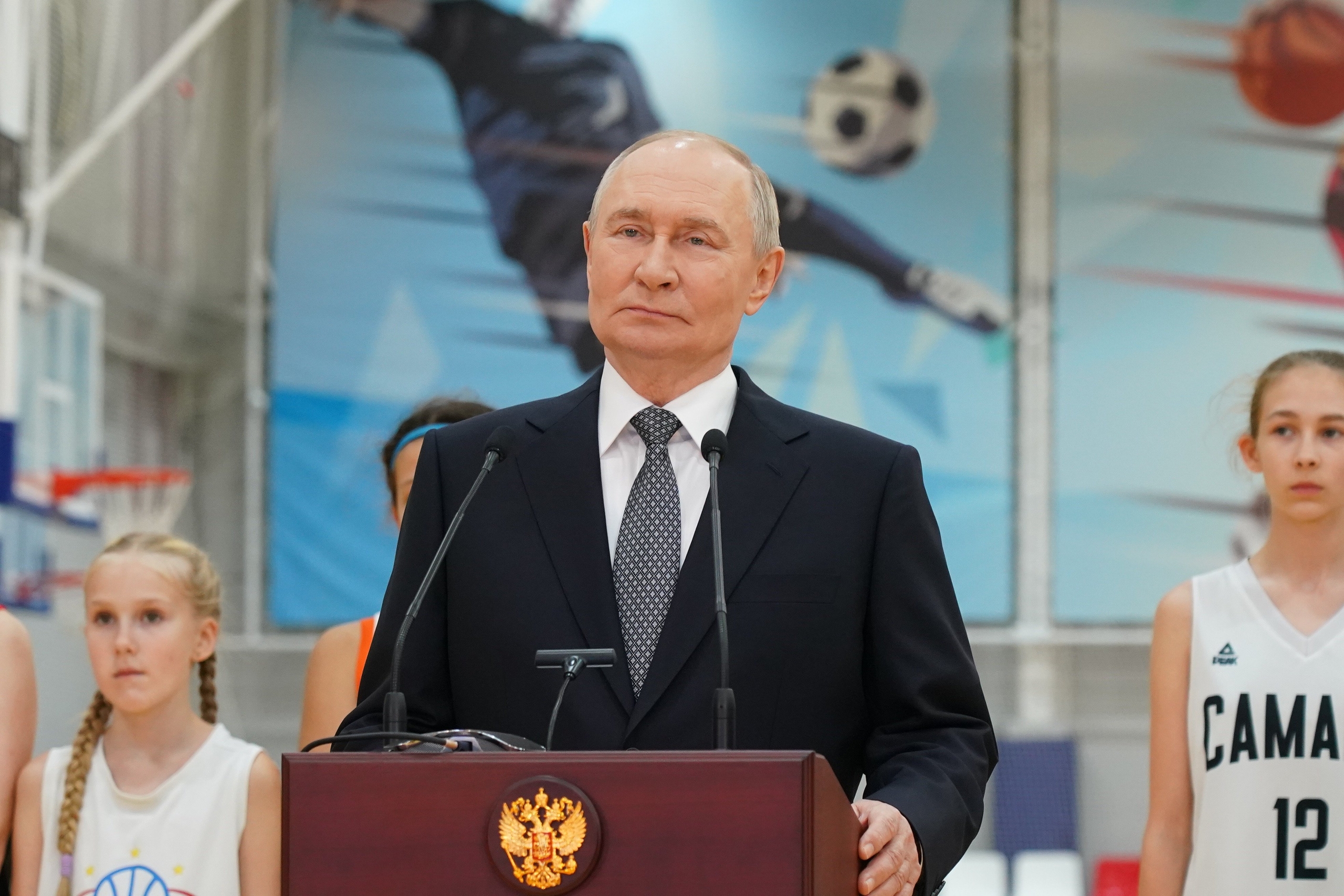 Выход на "Орбиту": Владимир Путин оценил спортобъекты губернии