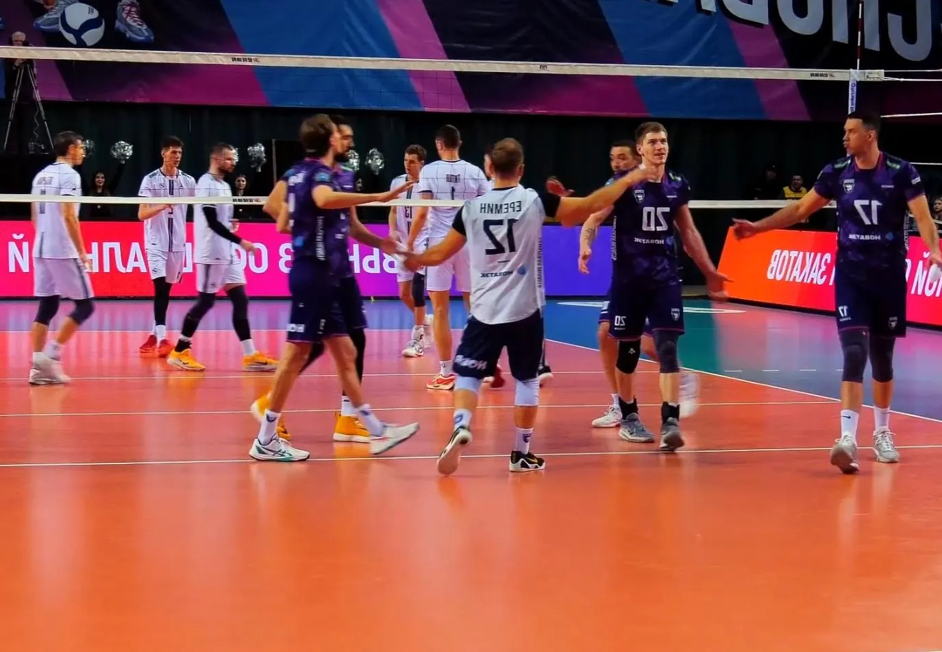 Фитнес-аэробика, хип-хоп и обзоры матчей. СпортКласс!